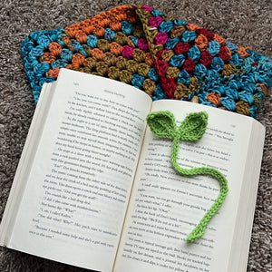 Crochet Leaf Bookmark